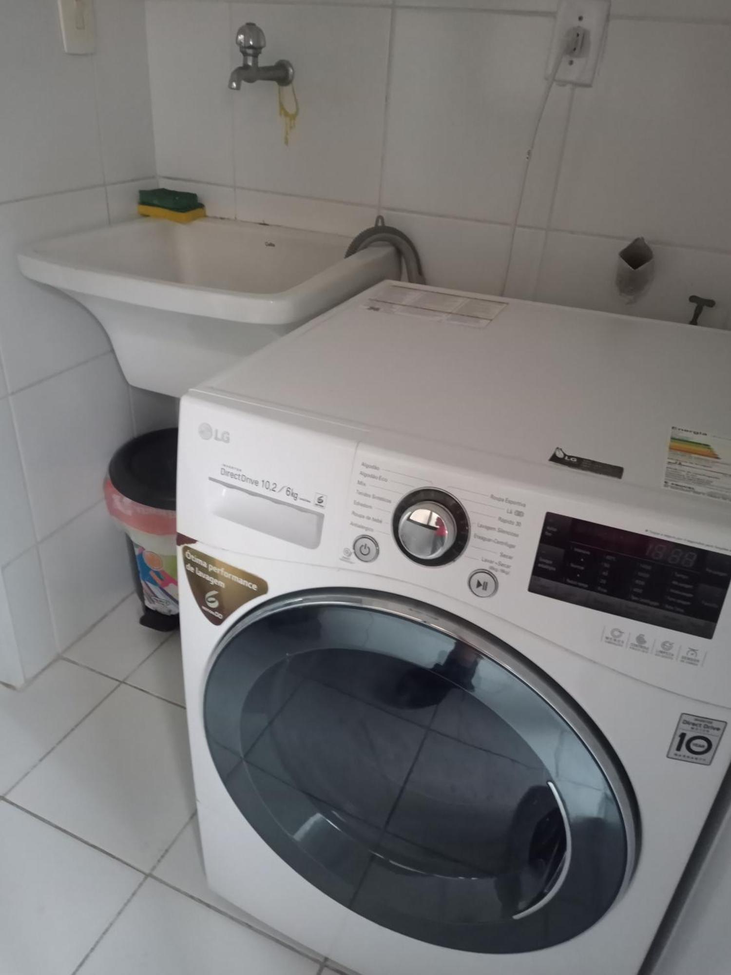 Impecavel Na Enseada